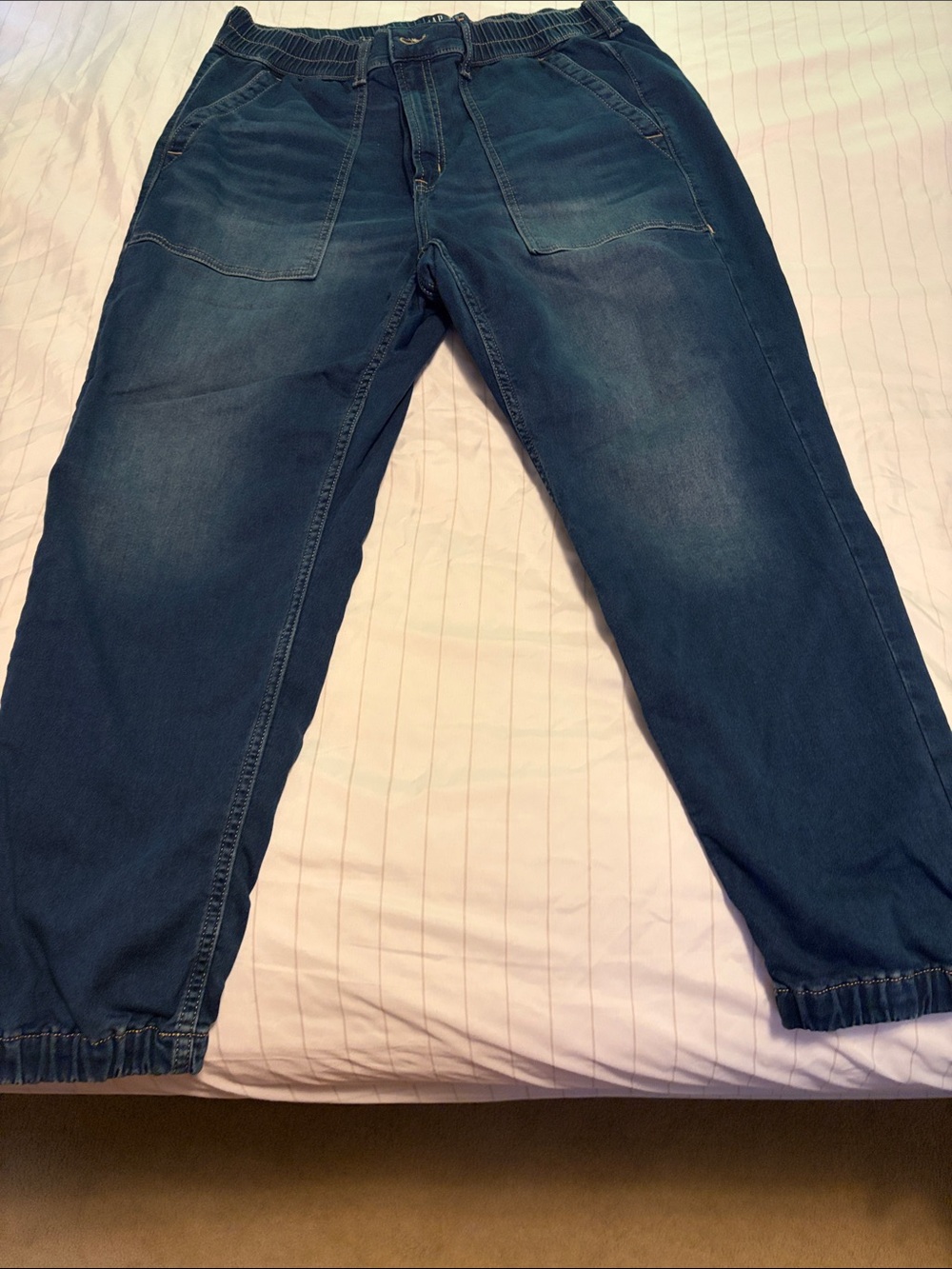 Gap denim jogger